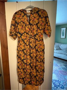 TOAST Lento Floral Print Midi Dress in Golden Ochre with Pockets! Size 8